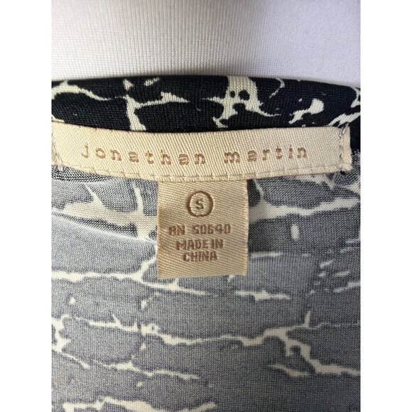 Vintage Jonathan Martin Women's V-Neck Wrap Dress With 3/4 Sleeves Knee Length - Picture 11 of 12